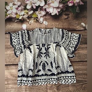 Rose & Olive Women's Navy and White Patterned Ruffled Sleeve Blouse Size Small